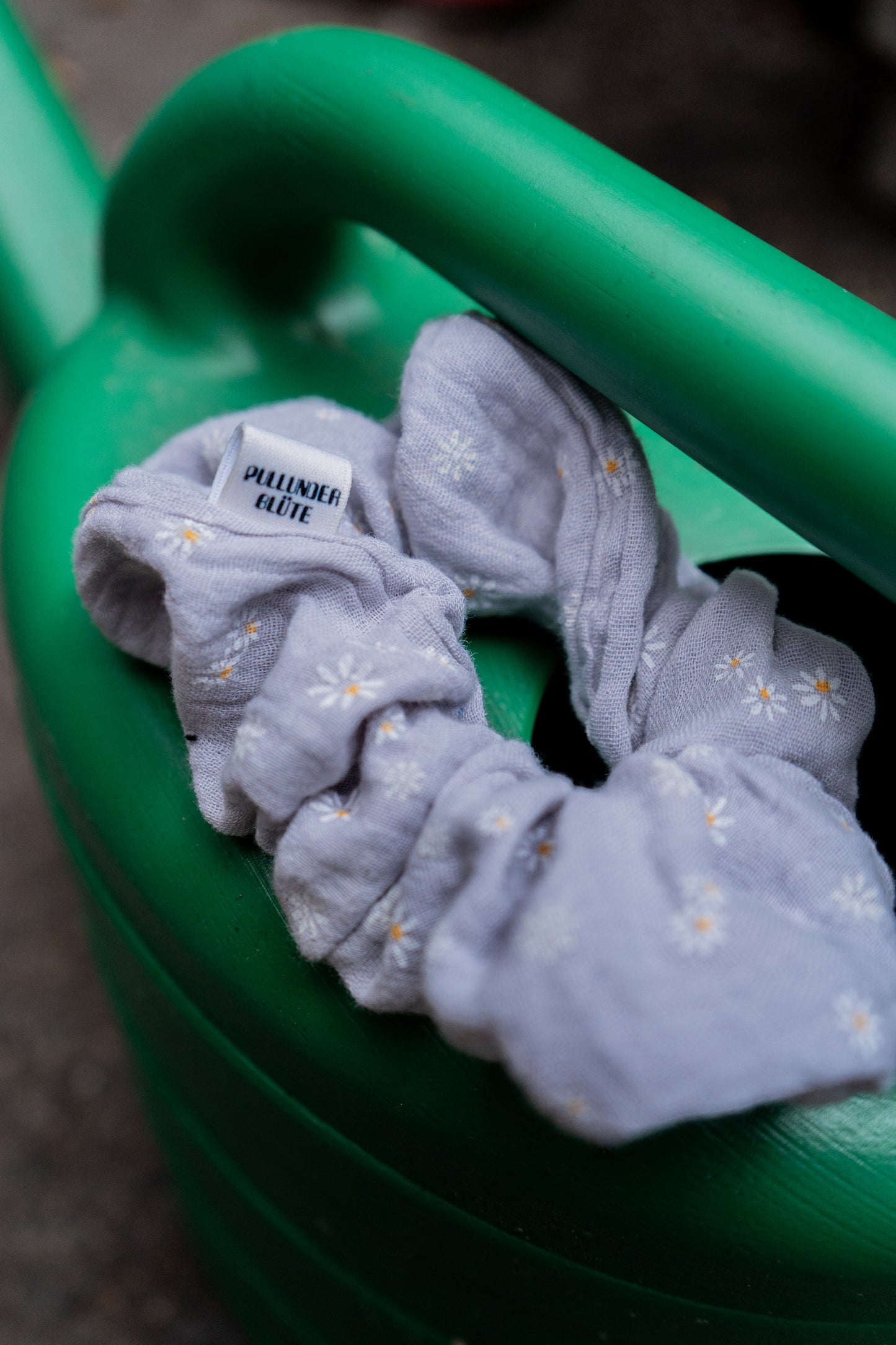 Scrunchie Pilea - Blaue Blümchen