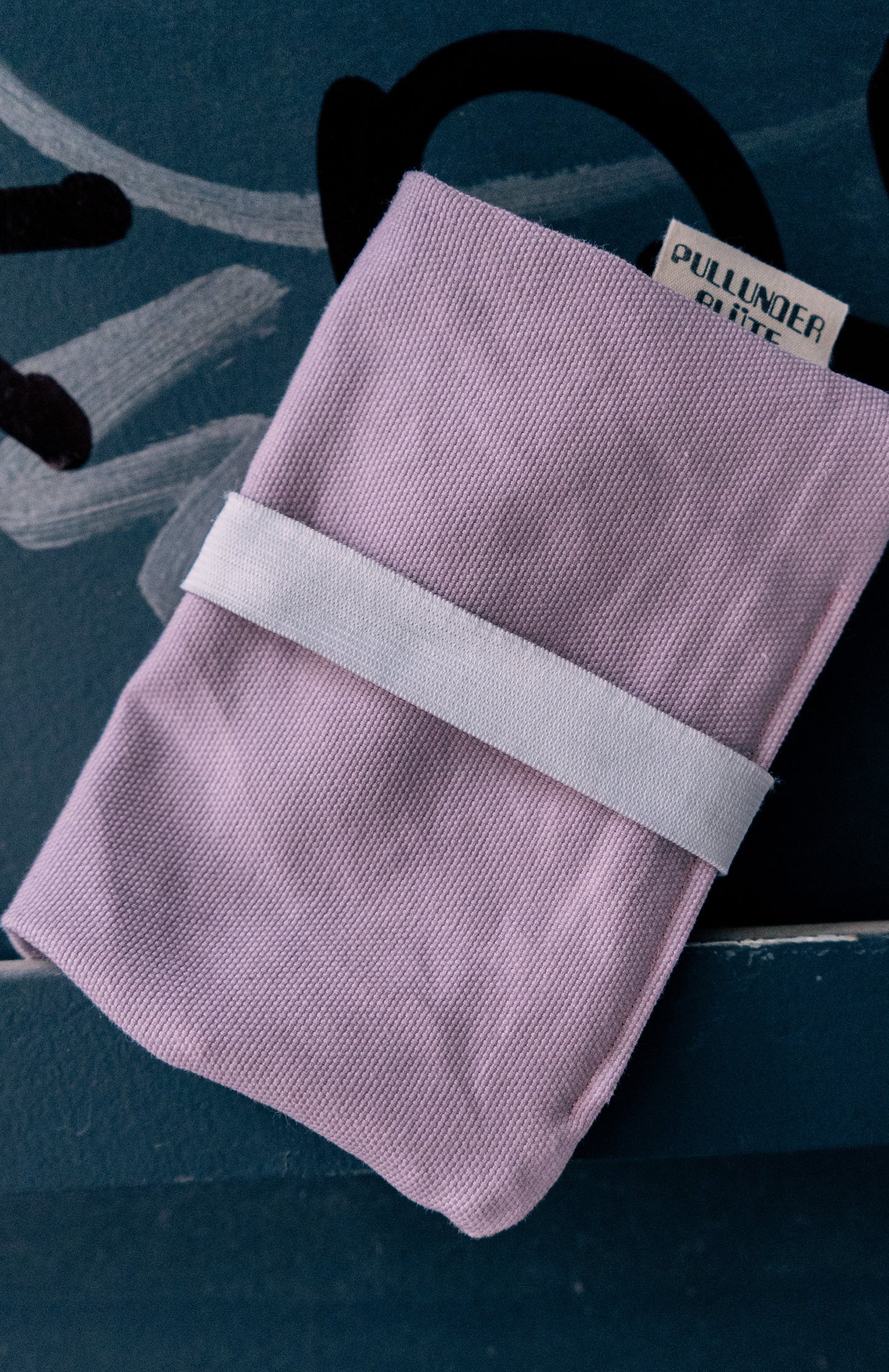 Tabaktasche BERGENIA