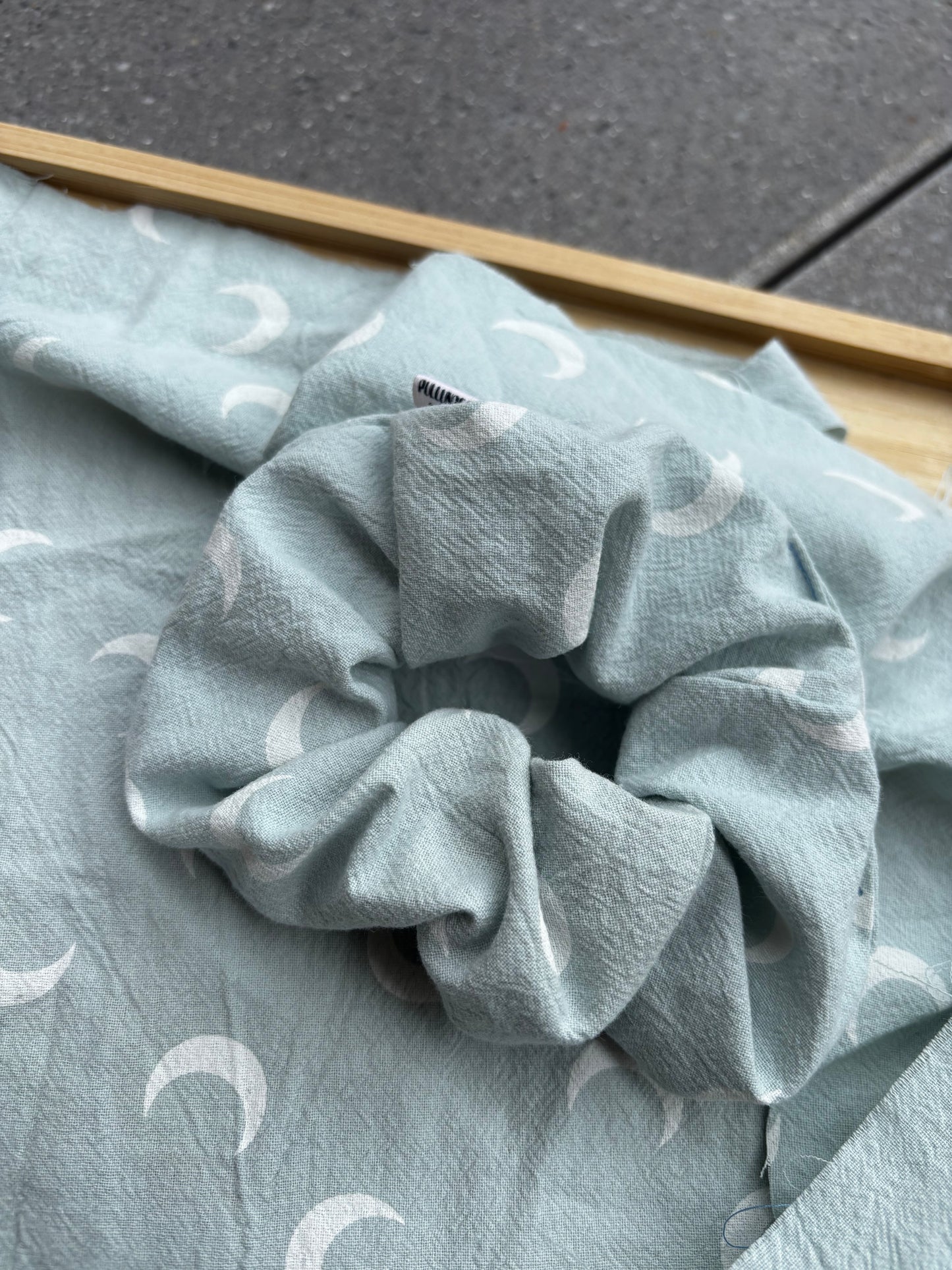 Scrunchie Pilea - LUNA