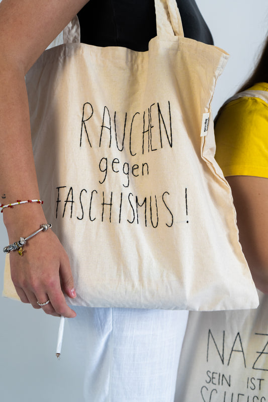 Jutebeutel 'RAUCHEN GEGEN FASCHISMUS'