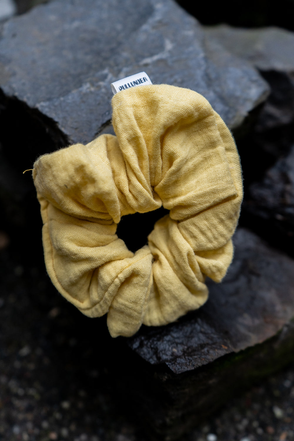 Scrunchie Pilea - Gelbes Musselin