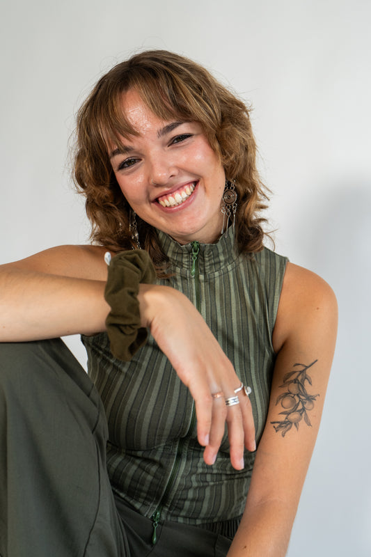 Scrunchie Pilea - Grüner Cord -by Pullunderblüte