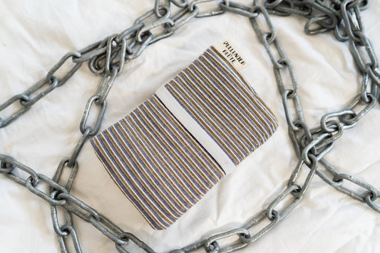 Tabaktasche Ajuga -by Pullunderblüte