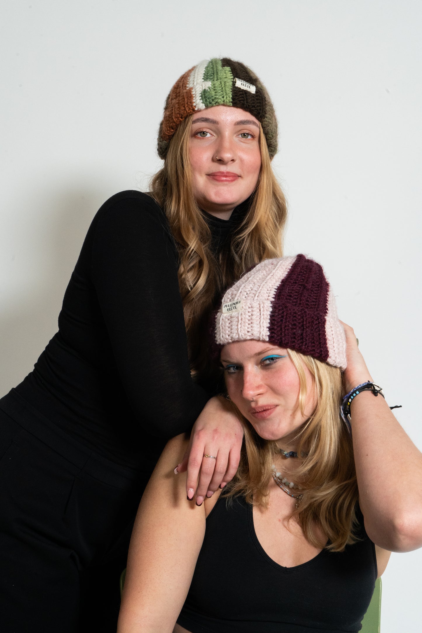 crochet_BEANIE PINK PANTHER