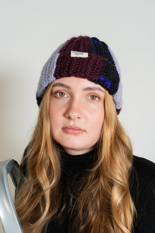 crochet_BEANIE lilaredblack