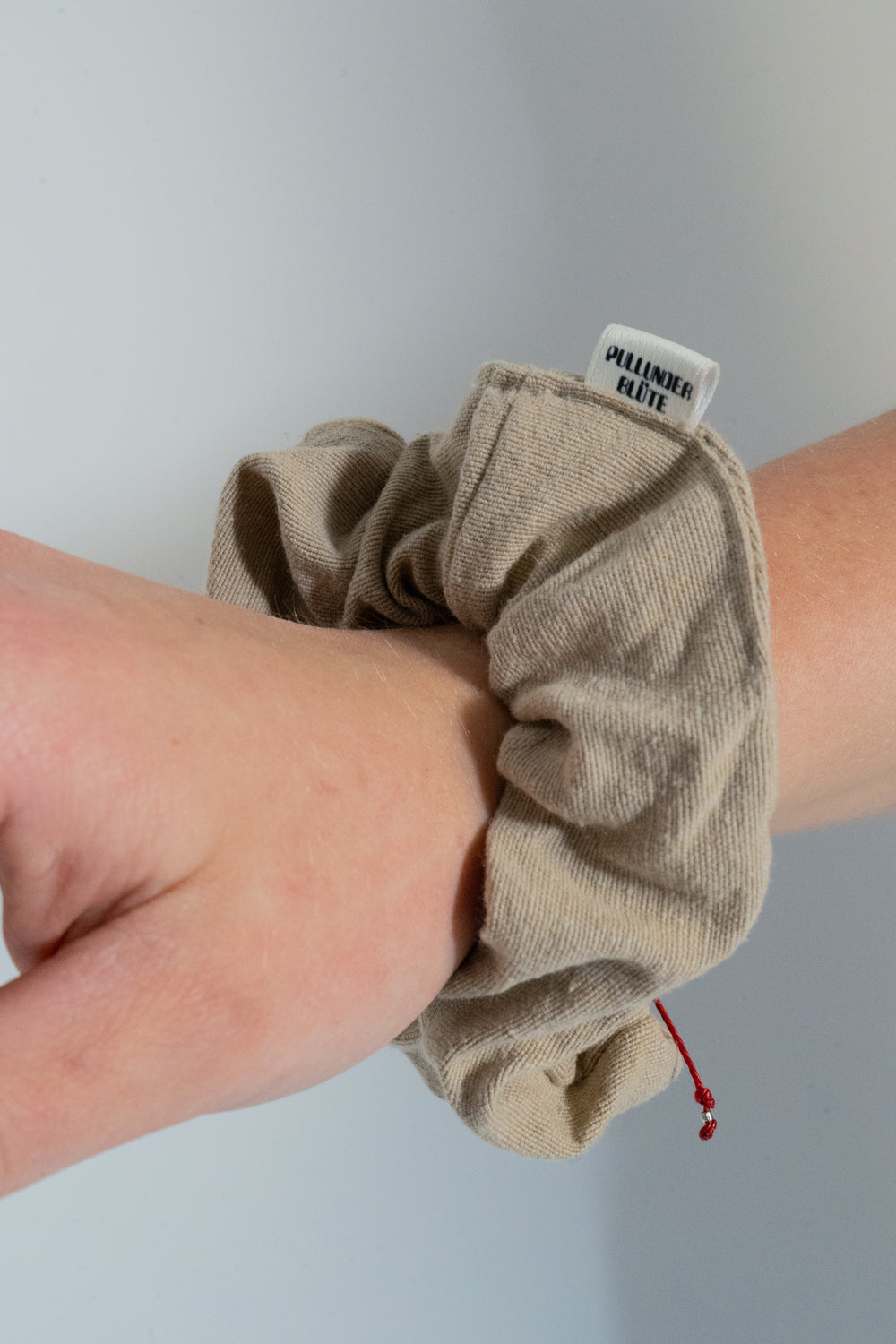 Scrunchie Pilea - Beige -by Pullunderblüte