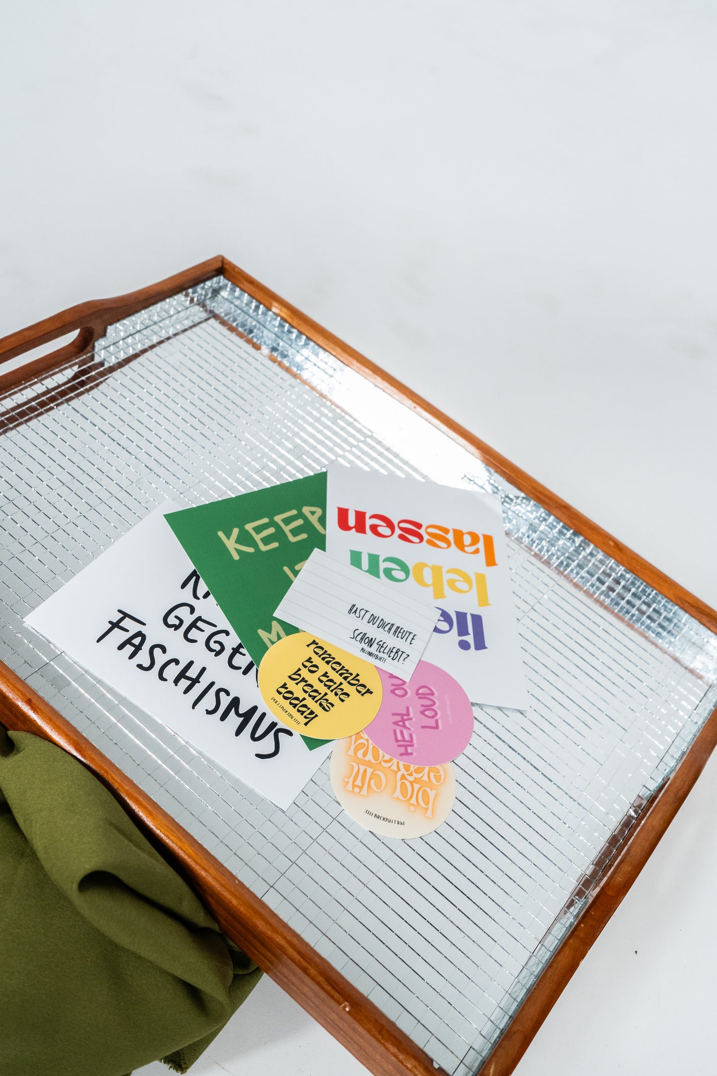 BUNTE TÜTE / mystery