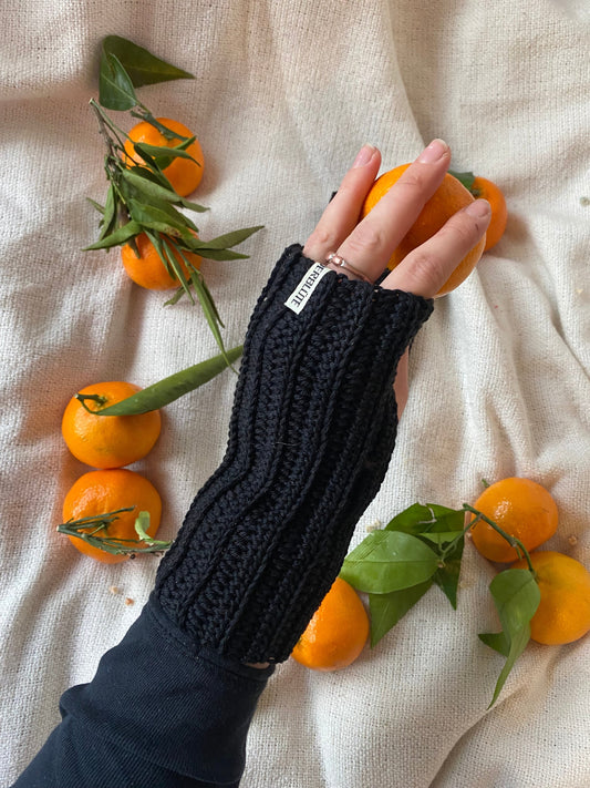 black wristwarmers, selfmade cotton crochet gloves